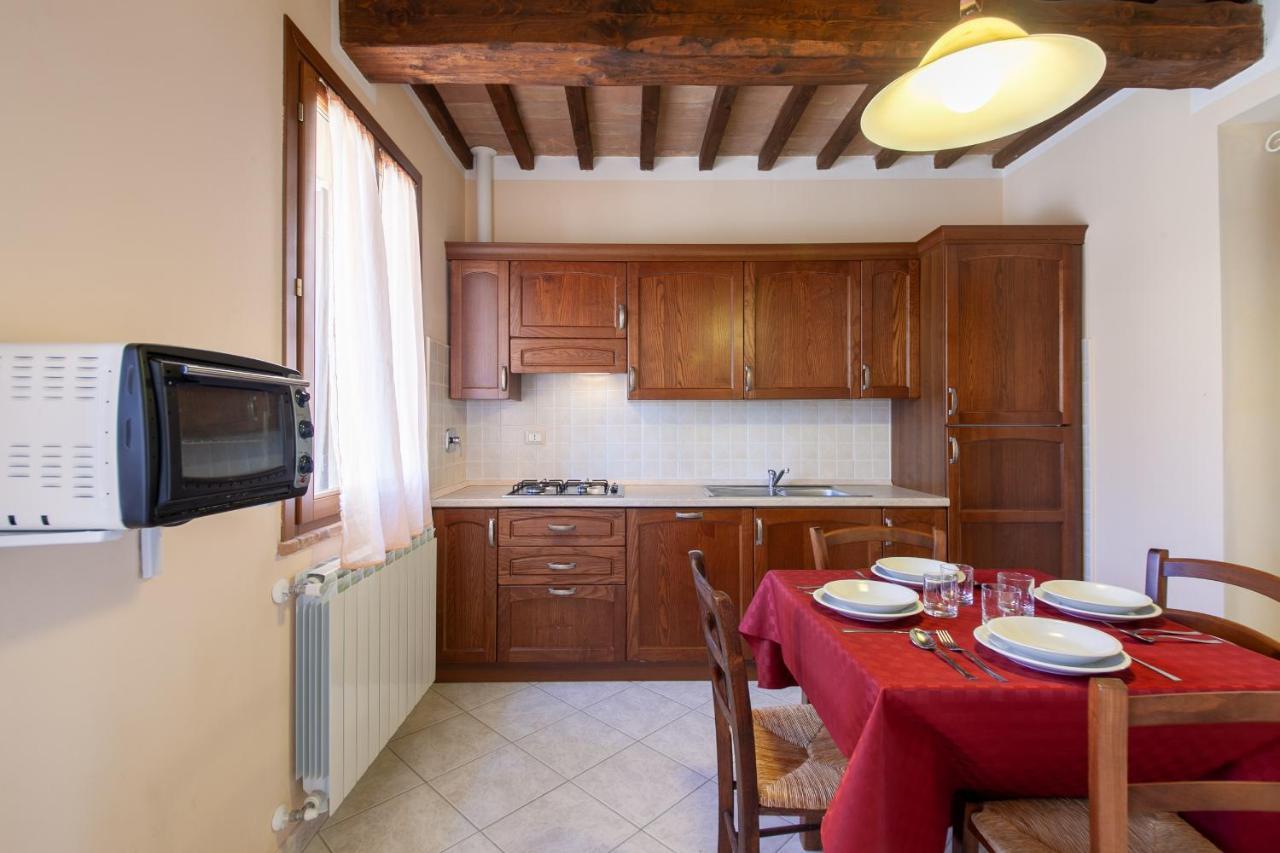 Il Castelluccio Villa Monteverdi Marittimo Esterno foto